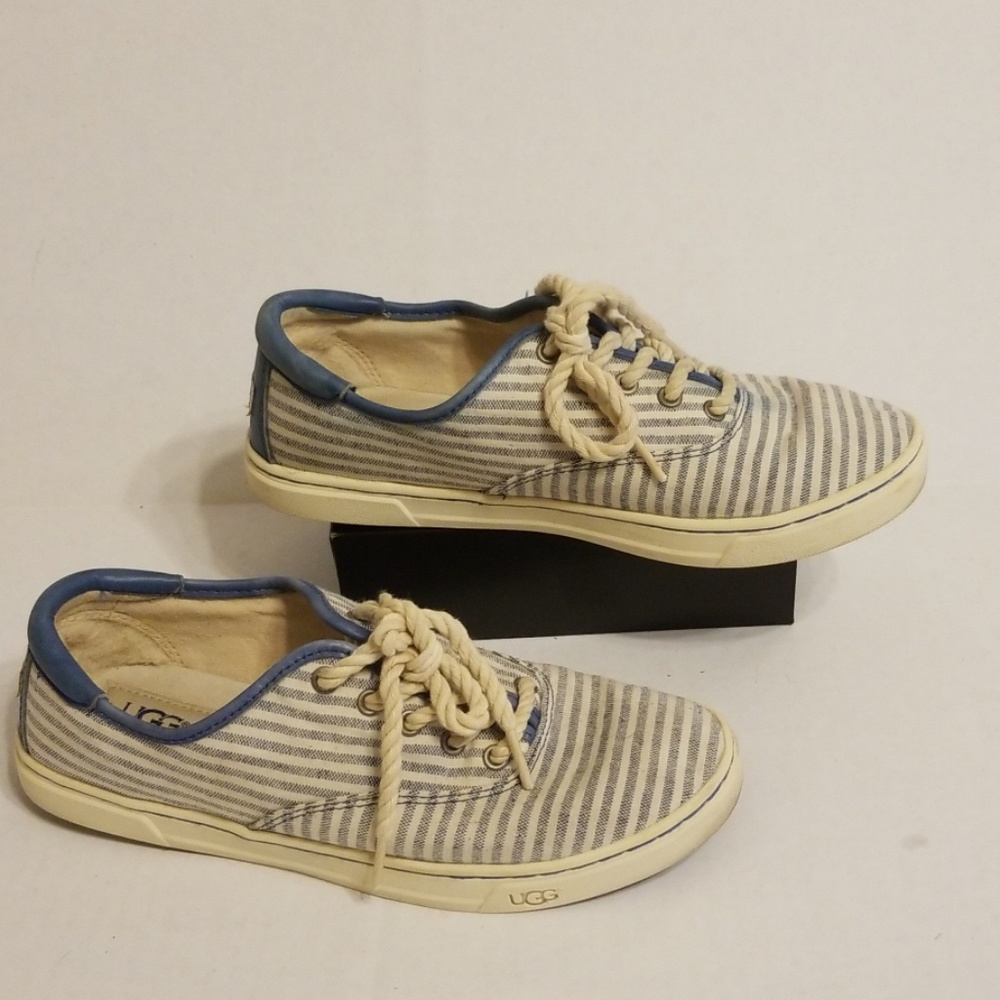 Ugg walking shoes women's size 7.5